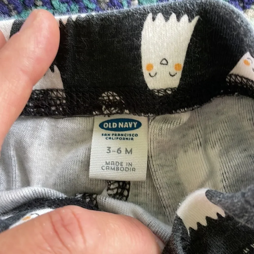 Bundle of 6 Halloween/Thanksgiving clothes